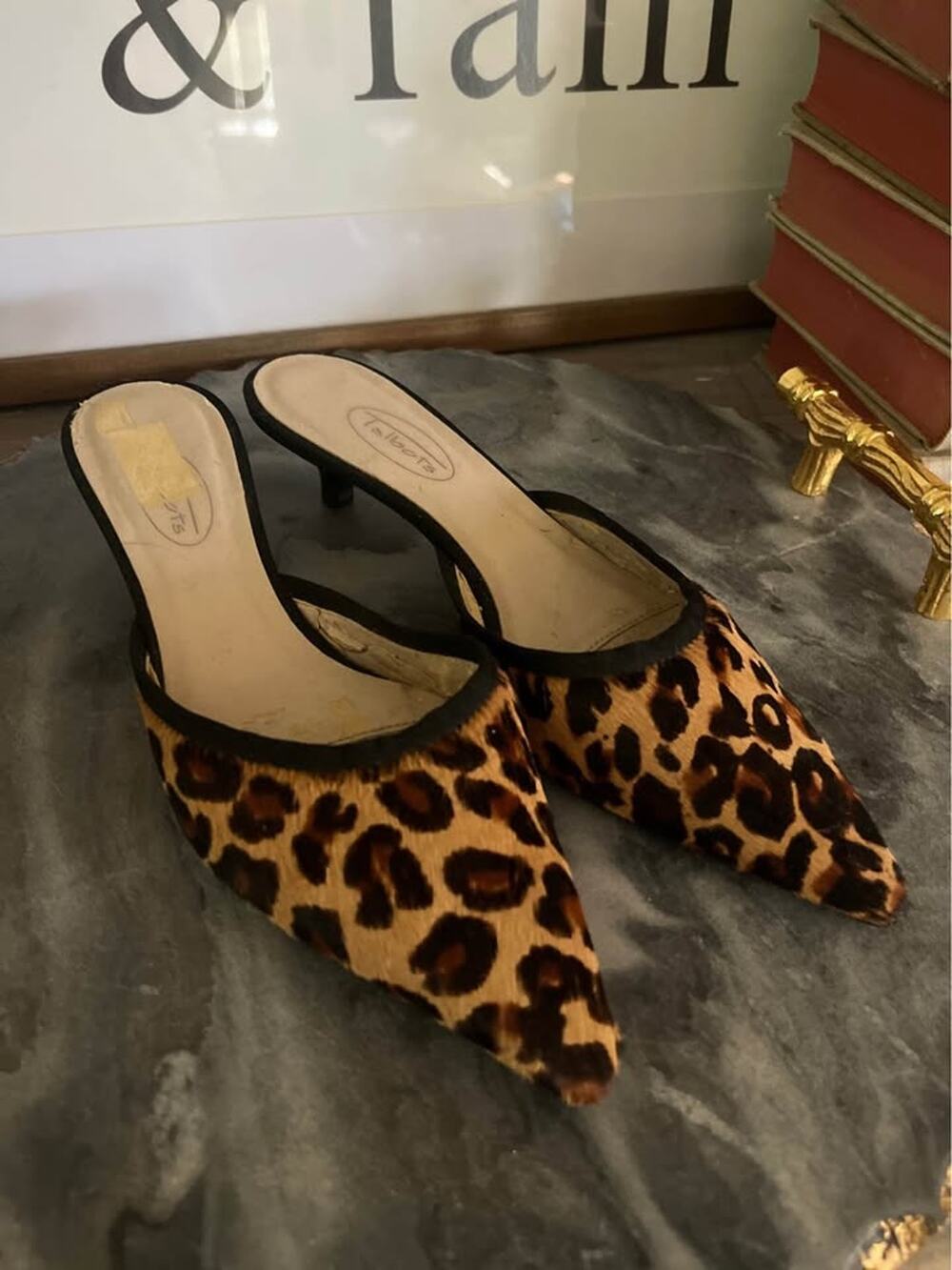 Vintage Y2K Talbots Leopard Calf Hair Mules Kitten Heel Pointy Toe 90s Size 5.5